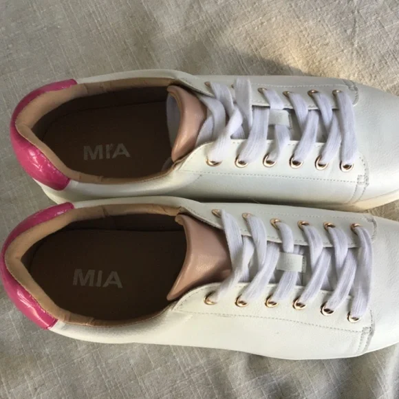 MIA women’s lace up tennis shoes sneakers size 11M style NEVA. White. - Picture 5 of 7